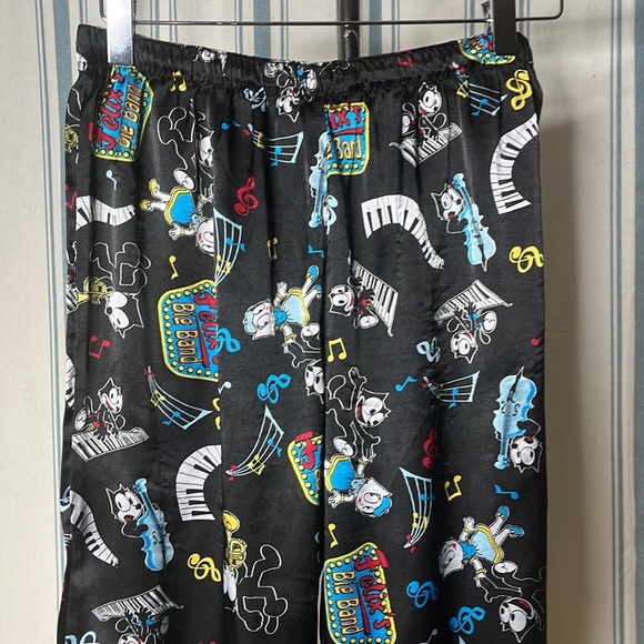 Felix the Cat satin lounge pant PJ or Inseam 28” Waist 14-18”across so 28”-36” - Picture 2 of 12